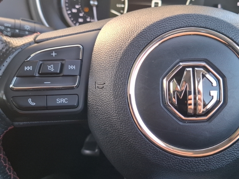 MG HS 1.5 T Gdi Exclusive Suv Dct Black #12