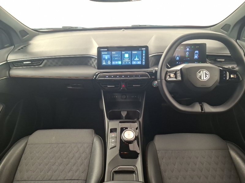 MG MG3 1.5 Hybrid Trophy Red #3