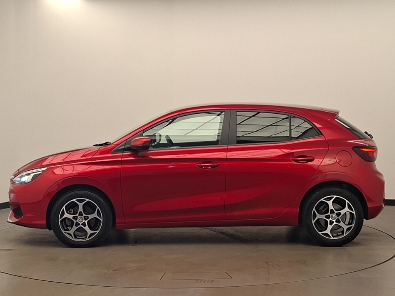 MG MG3 1.5 Hybrid Trophy Red #4