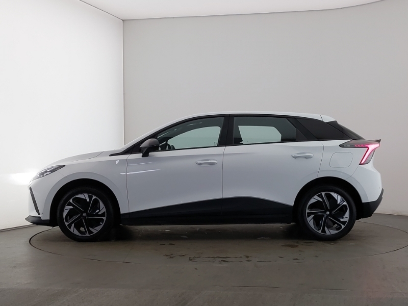 MG MG4 125Kw Se Ev 51Kwh White #4