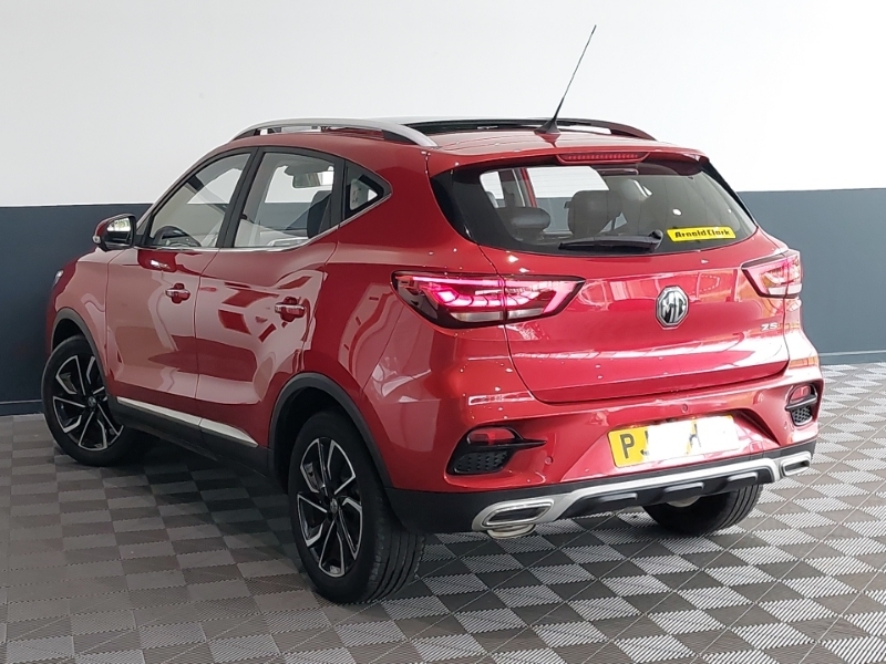 MG ZS 1.0T Gdi Exclusive Red #2