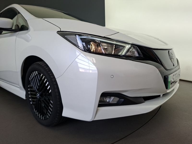 Nissan Leaf 39Kwh N Connecta Hatchback 150 Black #20