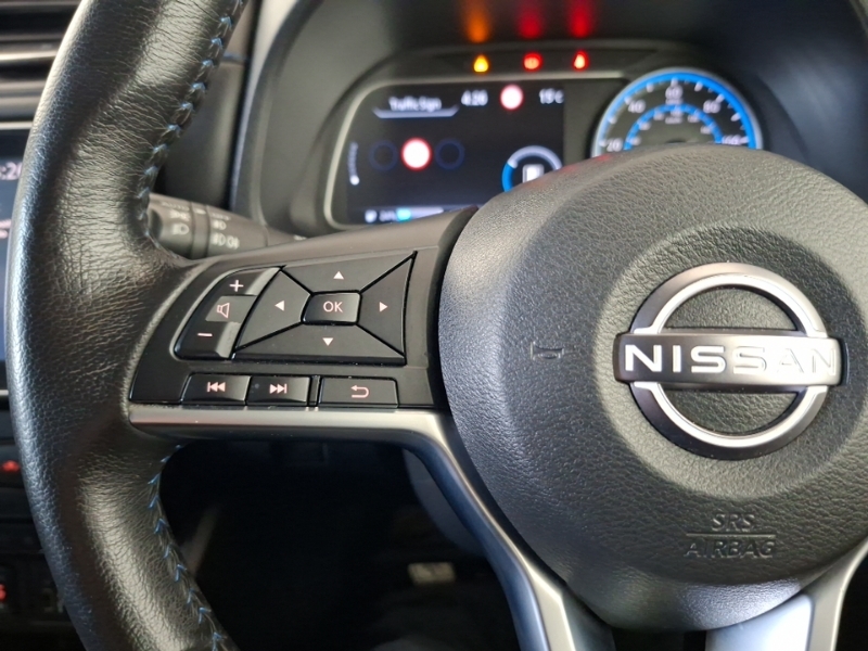 Nissan Leaf 39Kwh N Connecta Hatchback 150 Black #12