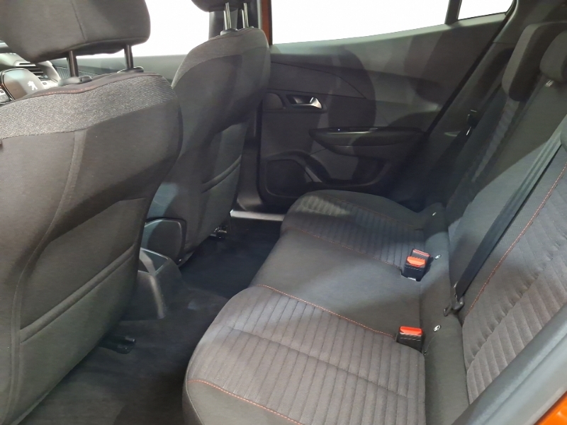 Peugeot 2008 1.2 Puretech Active Premium Orange #6