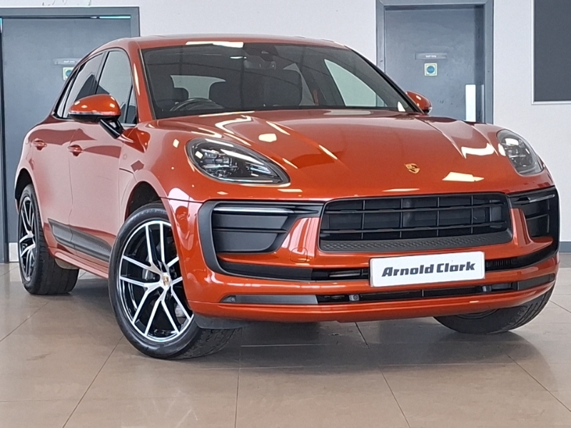 Porsche Macan 5dr Pdk Orange