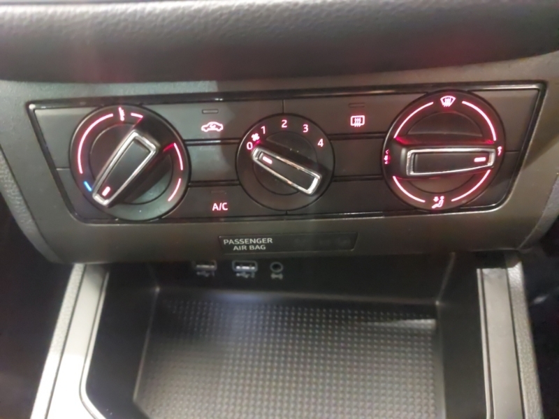 Seat Ibiza 1.0 Tsi Fr 94 Bhp White #15