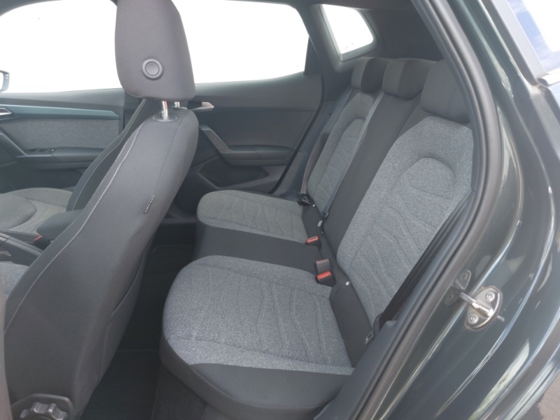 Seat Arona 1.0 Tsi 110 Xperience Green #6