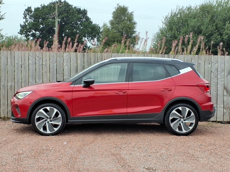 Seat Arona 1.0 Tsi 115 Fr Sport Red #4