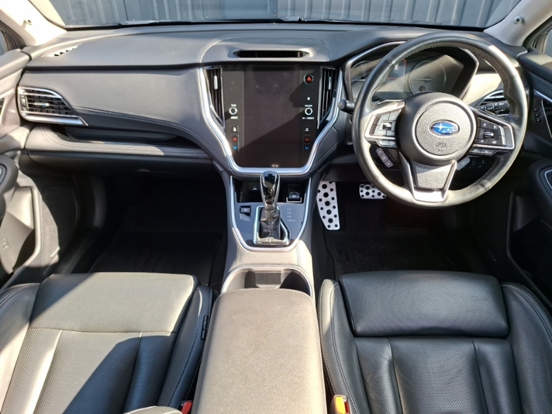 Subaru Outback 2.5I Touring Lineartronic Black #3