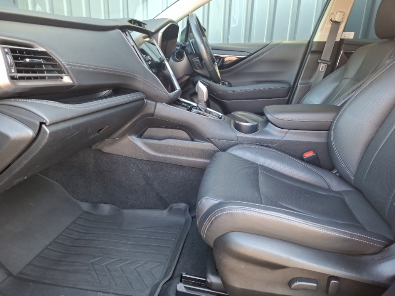Subaru Outback 2.5I Touring Lineartronic Black #5