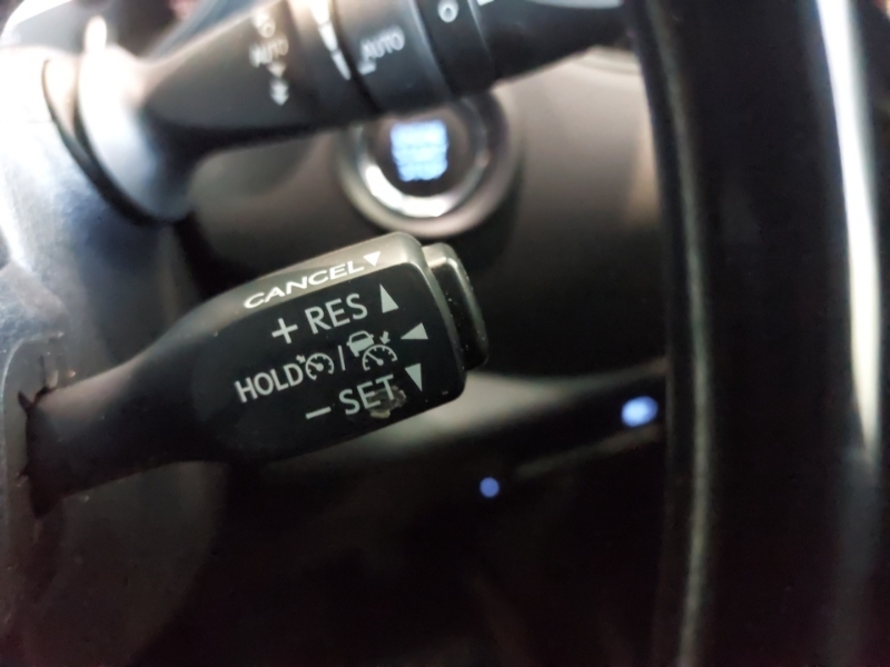 Toyota C-Hr White #15