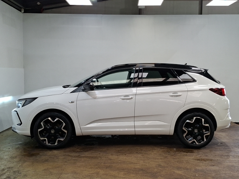 Vauxhall Grandland 1.2 Turbo Ultimate White #4