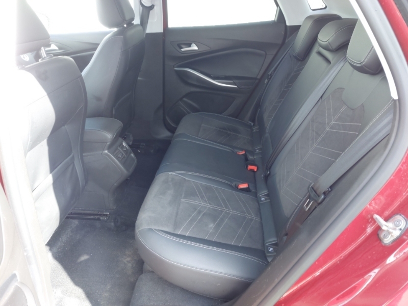 Vauxhall Grandland 1.2 Turbo Ultimate Red #6