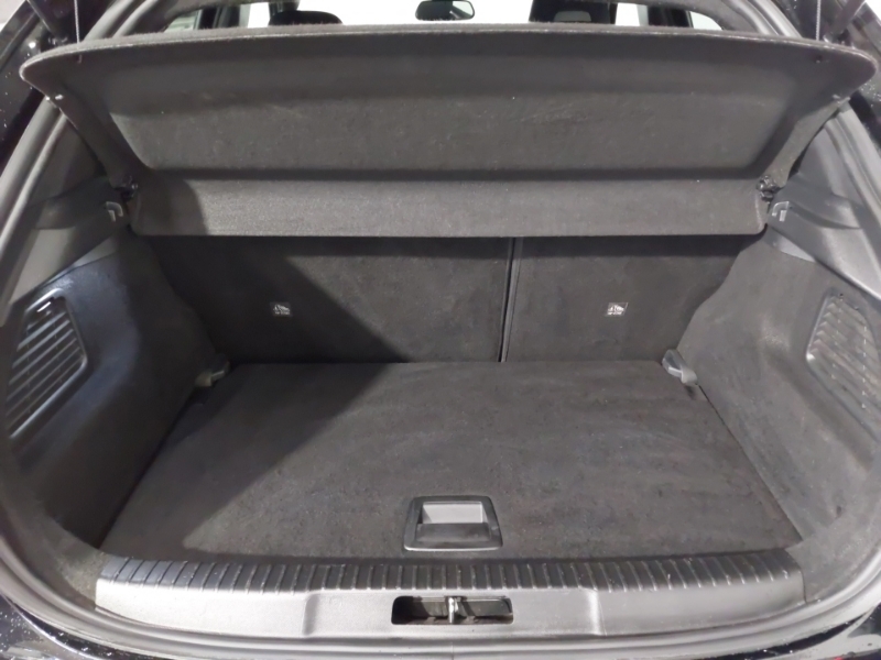 Vauxhall Mokka-e 100Kw Se Premium 50Kwh Black #18