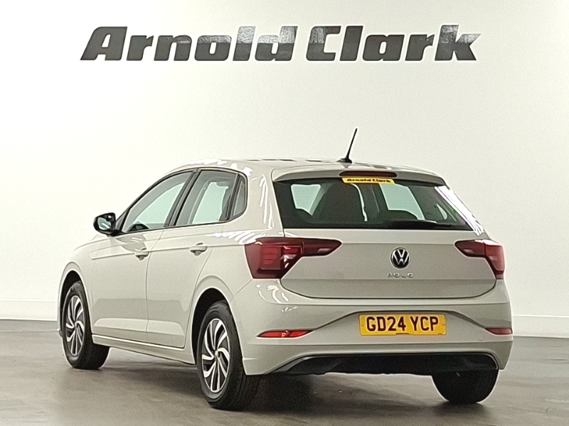Volkswagen Polo Hatchback 1.2 Tsi Bluemotion Tech Se 2024 White #2