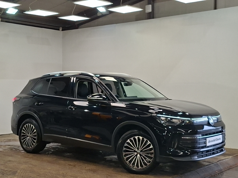 Volkswagen Tiguan Match White #7