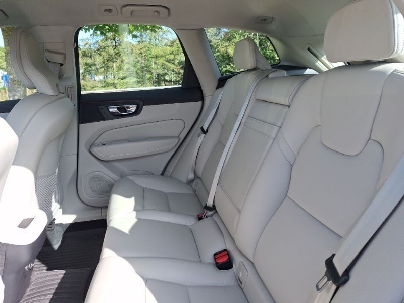 Volvo XC60 2.0 D4 Momentum Awd Geartronic Grey #6