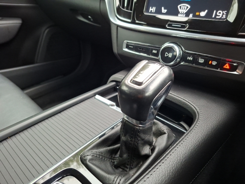 Volvo S90 D4 R-design Winter Pack,park Assist, Nav, Lane De Grey #9