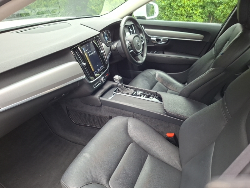 Volvo S90 2.0 D4 Momentum Geartronic White #5