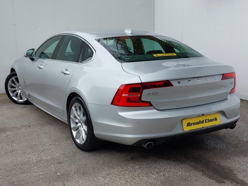 Volvo S90 2.0 T4 Momentum Plus Geartronic Silver #2