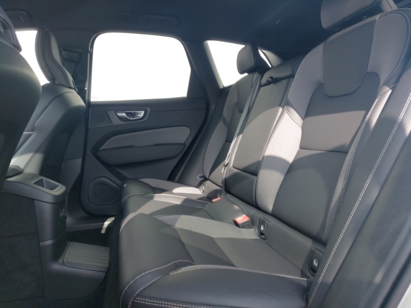 Volvo XC60 2.0 T6 350 Phev Plus Black Ed Awd Geartronic White #6