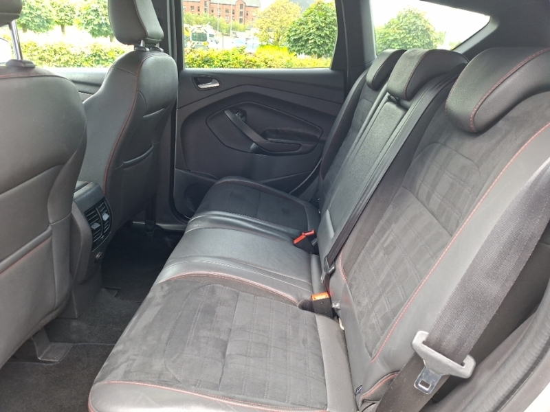 Ford Kuga 1.5 Ecoboost St-line 2Wd Silver #6