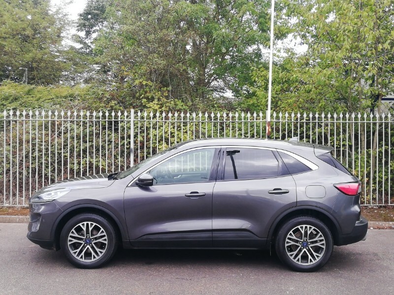 Ford Kuga 1.5 Ecoboost 150 Titanium Edition Grey #4