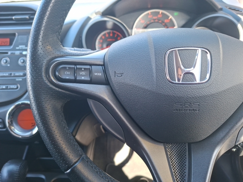 Honda Jazz 1.4 I-vtec Es Plus 5-Door Blue #12