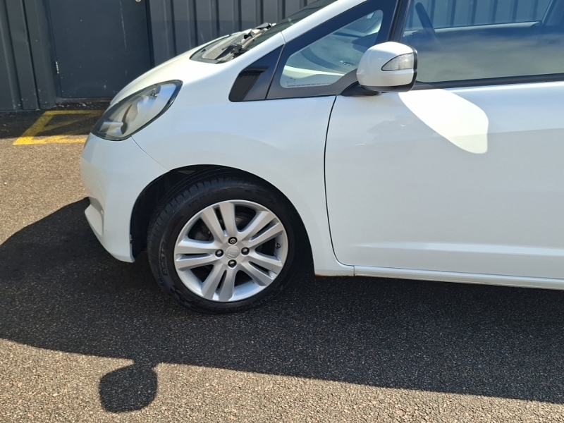 Honda Jazz 1.4 I-vtec Es Plus 5-Door Blue #19