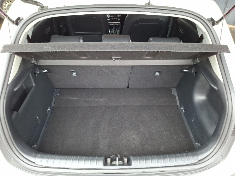 Kia Stonic 1.0T Gdi 48V Gt-line White #18