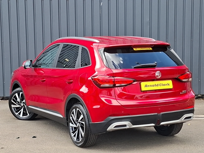 MG MG3 1.5 Hybrid Trophy Red #2