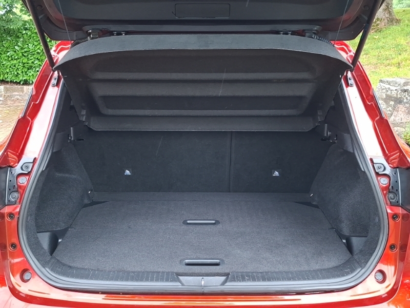 Nissan Qashqai E-power Acenta Premium White #18