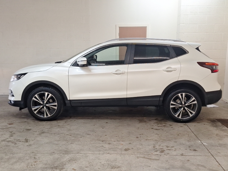 Nissan Qashqai 1.3 Dig-t N-connecta White #4