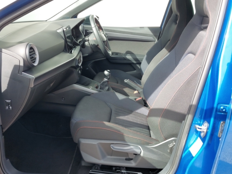 Seat Arona 1.0 Tsi 115 Fr Limited Edition Blue #5