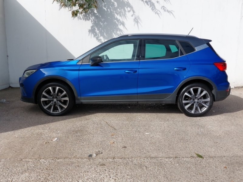 Seat Arona 1.0 Tsi 115 Fr Limited Edition Blue #4