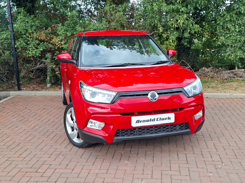 SsangYong Tivoli 1.6 Ex Red