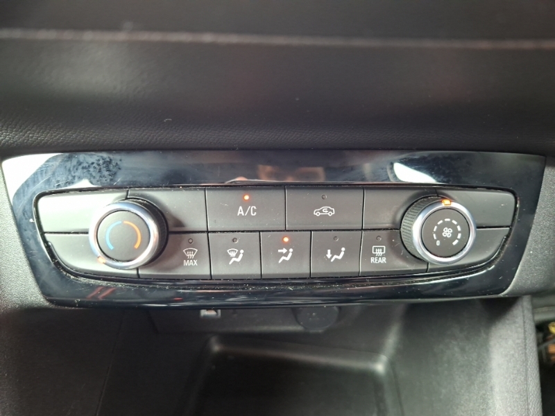 Vauxhall Corsa 1.2 Griffin Edition Euro 6 White #15