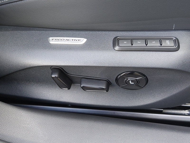 Volkswagen Passat 1.5 Tsi Ehybrid Elegance Dsg Blue #17