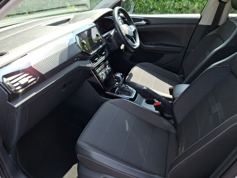 Volkswagen T-Cross 1.0 Tsi 110 Black Edition Dsg Silver #5