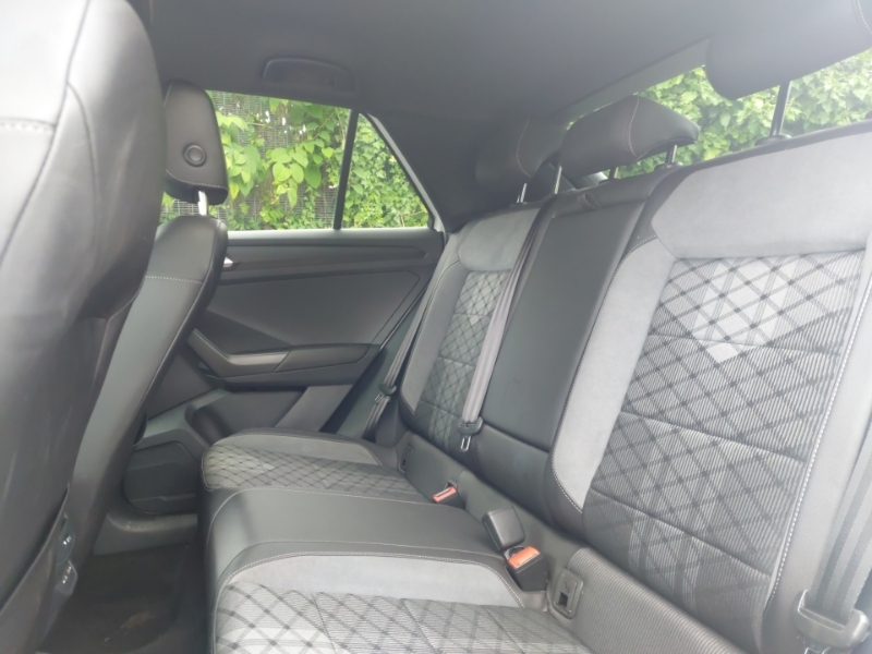 Volkswagen T-Roc 1.5 Tsi R-line Dsg White #6