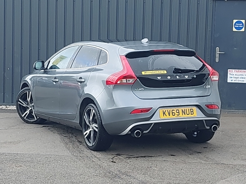 Volvo V40 D2 122 R Design Edition Grey #2