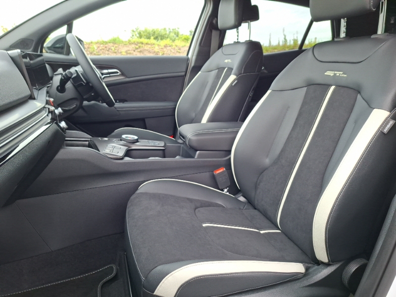Kia Sportage 1.6T Gdi Hev Gt-line White #4