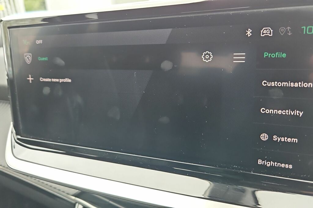 Peugeot 2008 2008 Active Puretech Ss Black #44