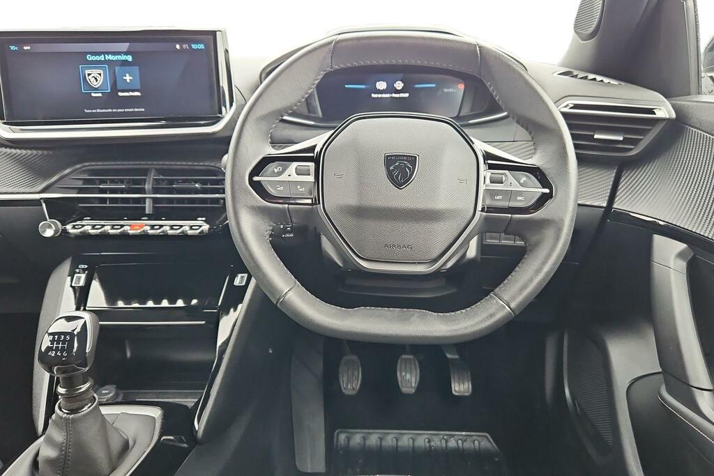 Peugeot 2008 2008 Active Puretech Ss Black #12