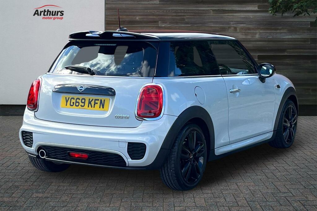 Mini Hatch 1.5 Cooper Sport II  #3