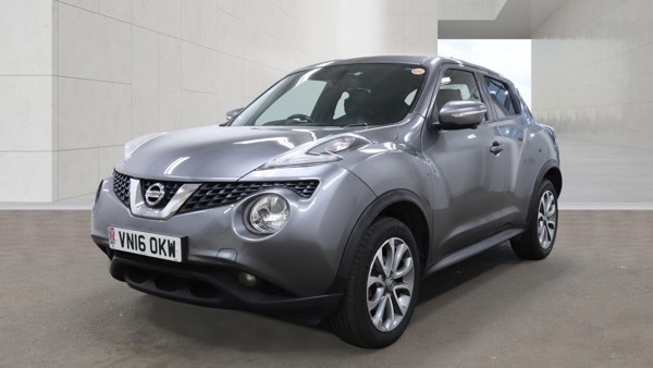Nissan Juke Tekna Dig-t Grey #2