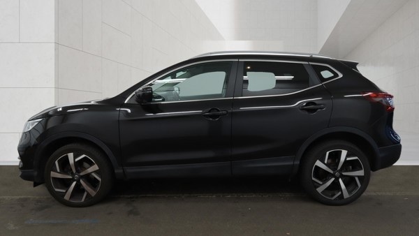 Nissan Qashqai Hatchback Blue #8