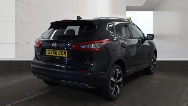 Nissan Qashqai Hatchback Blue #4