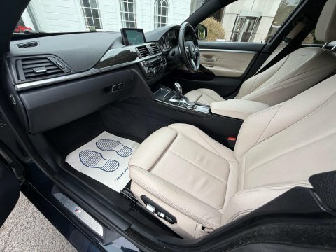 BMW 4 Series 3.0 440I M Black #2