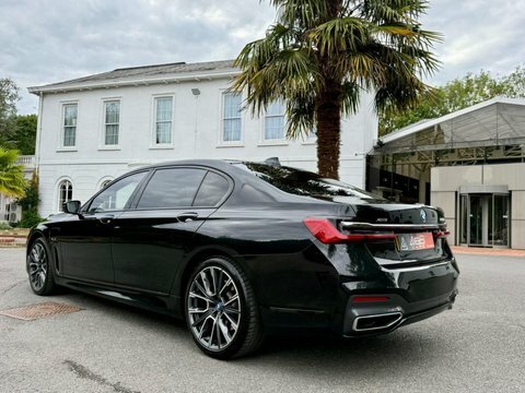 BMW 7 Series 3.0 745Le 12Kwh Black #4